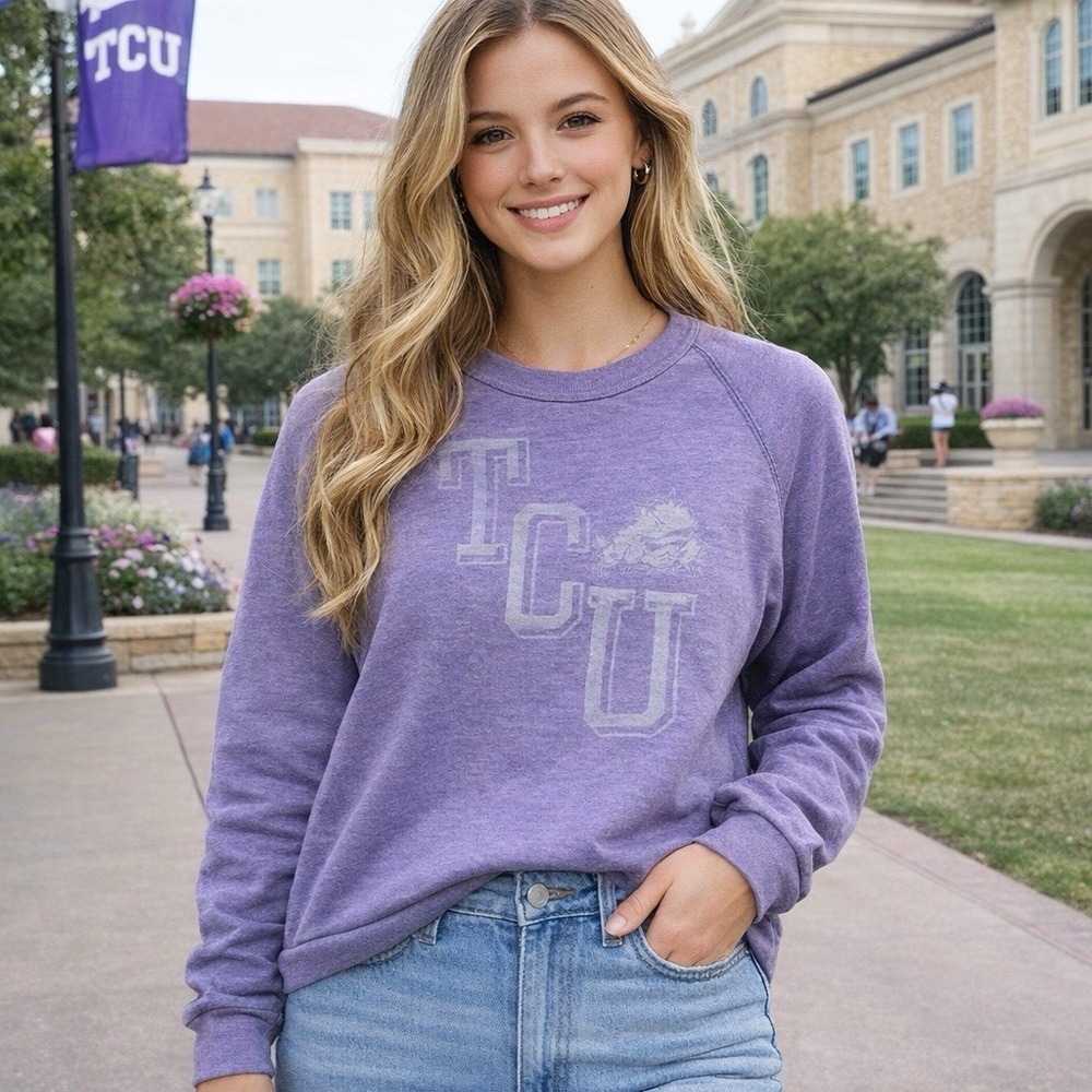 TCU Sweatshirt Womens Large Purple Alternative Earth Lightweight Vintage Fit